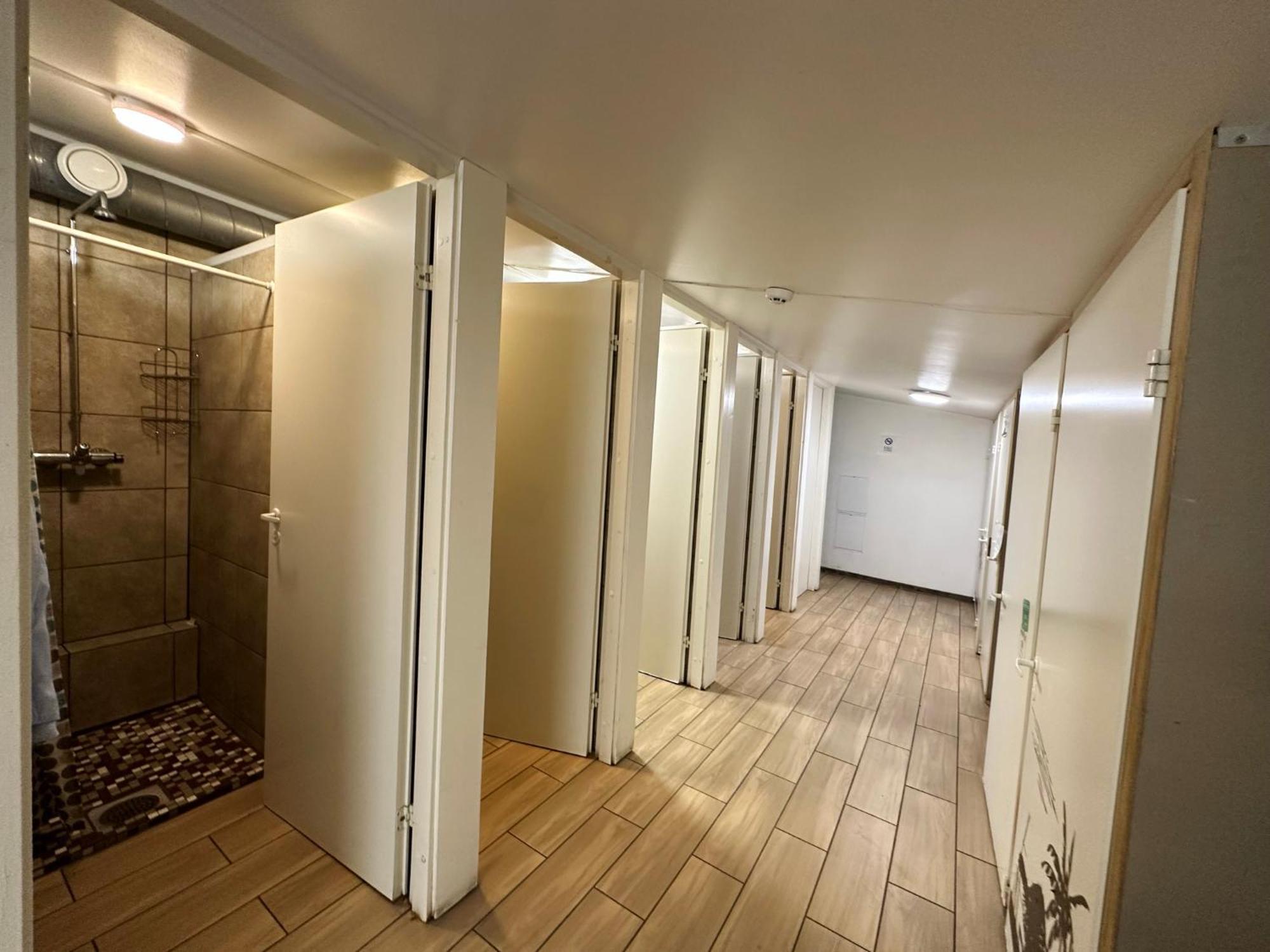 Imaginary Hostel (Adults Only) Tallinn Buitenkant foto