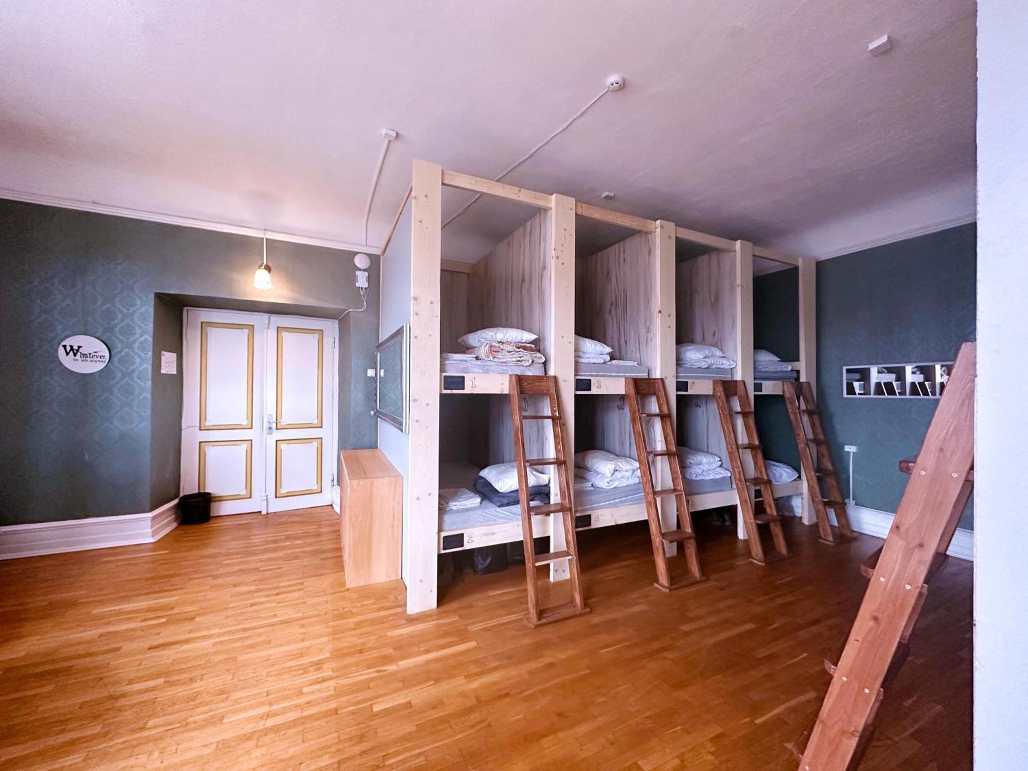 Imaginary Hostel (Adults Only) Tallinn Buitenkant foto