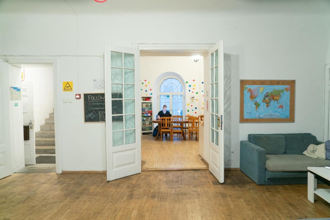 Imaginary Hostel (Adults Only) Tallinn Buitenkant foto